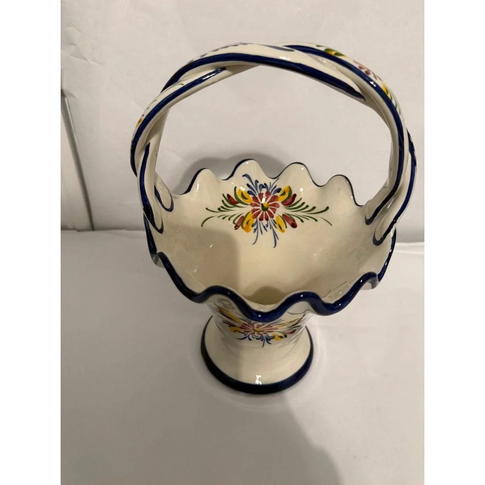 RCCL Portugal Hand Painted Ceramic Floral Basket Vase Twisted Handle Scalloped‎